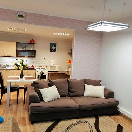 Papiniidu Studio Apartments Parnu Luaran gambar