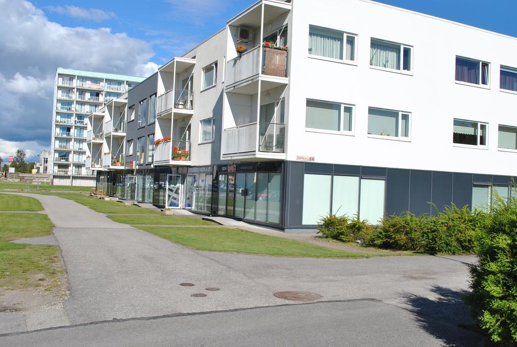 Papiniidu Studio Apartments Parnu Luaran gambar