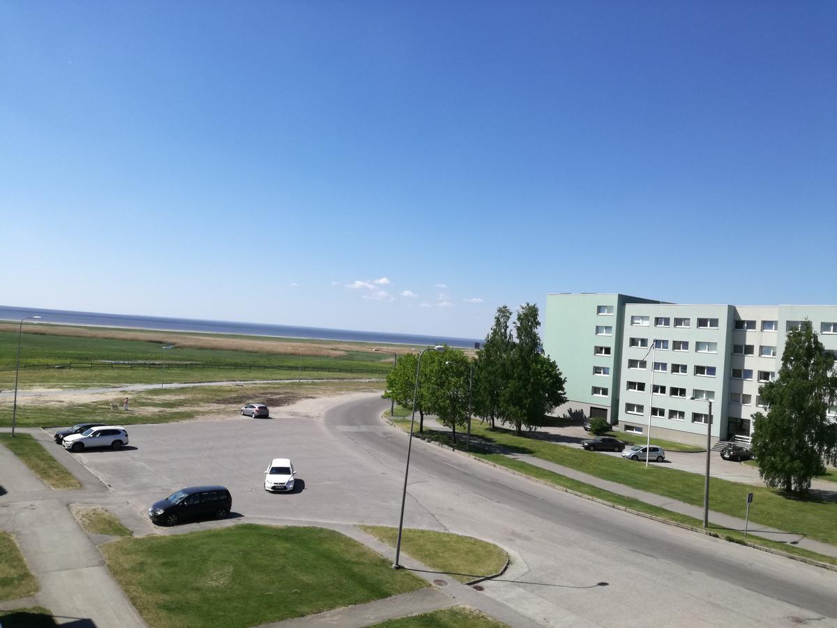 Papiniidu Studio Apartments Parnu Luaran gambar